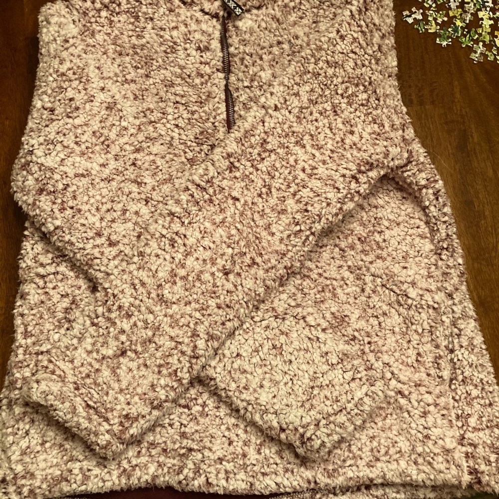 maroon sherpa quarter zip